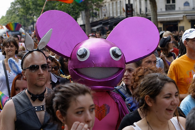 Gay pride Paris JUN13-077